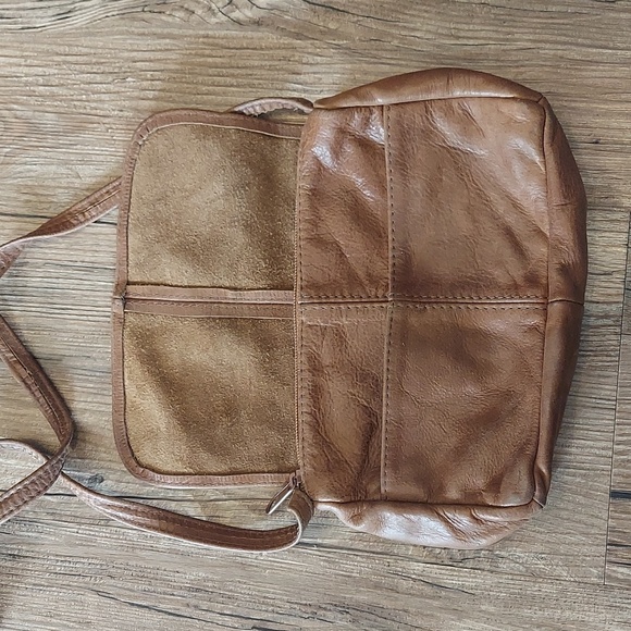 Genuine Leather Purse - Picture 2 of 9